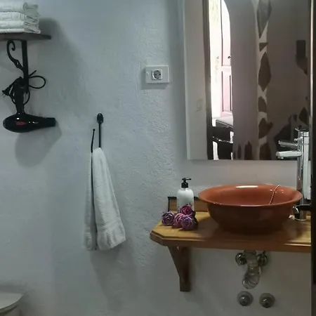 Casita Rural Con Jacuzzi Climatizado. Holiday home
